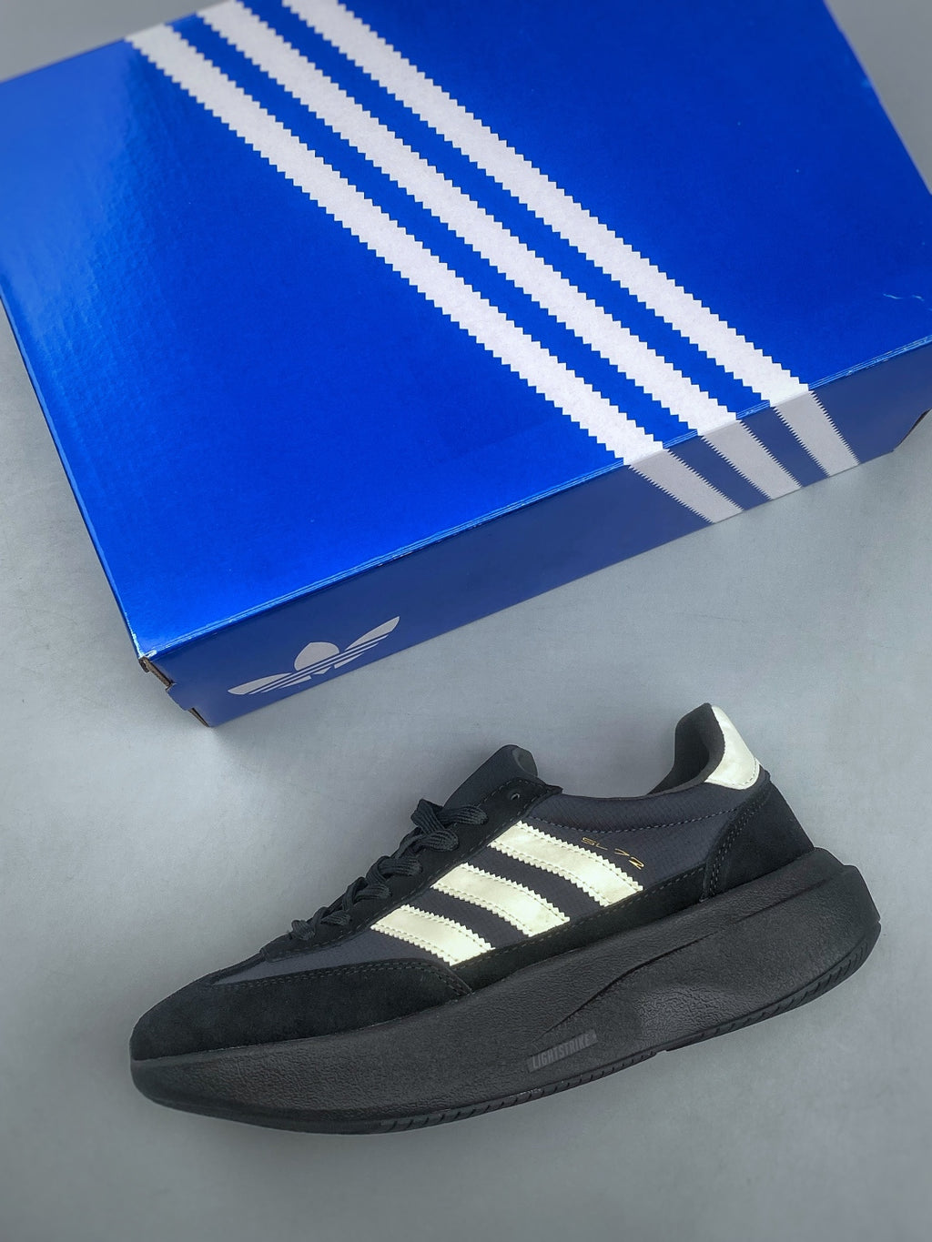 Adidas Originals SL 72 PRO T - Image 3