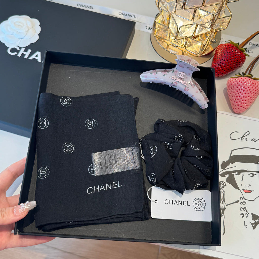 CHANEL Bow Jewelry