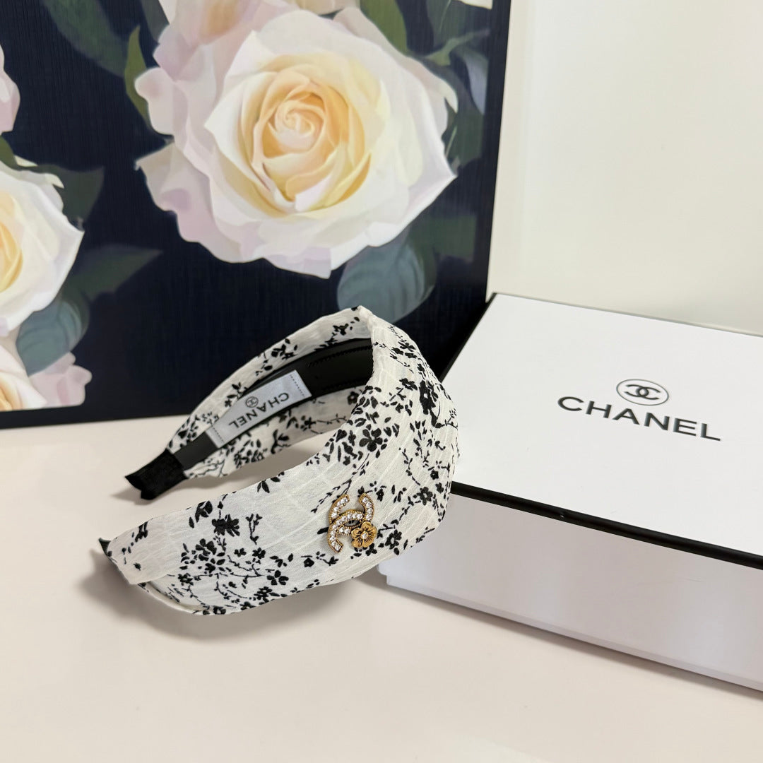CHANEL Headband