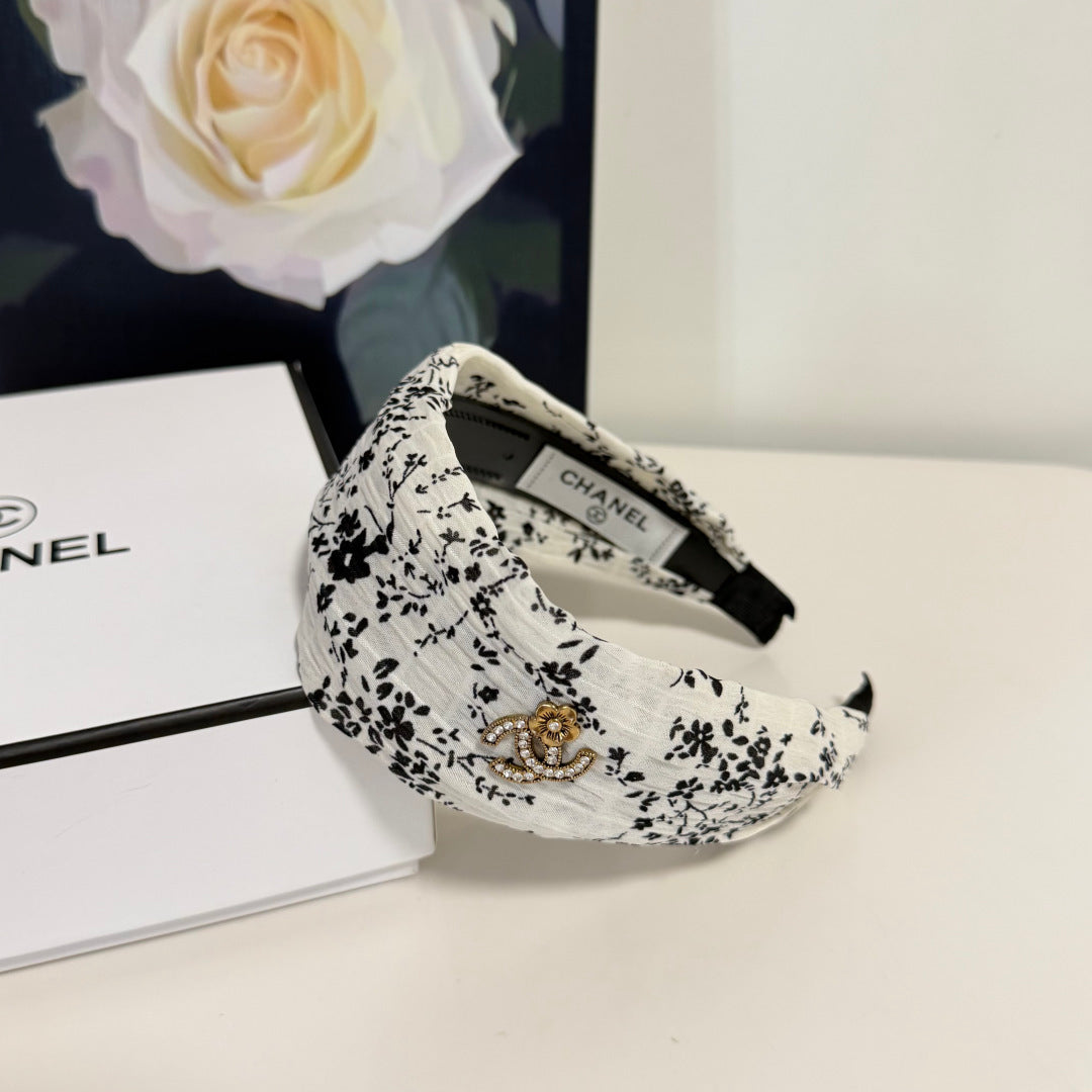 CHANEL Headband