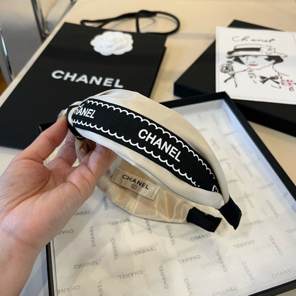 CHANEL Headband