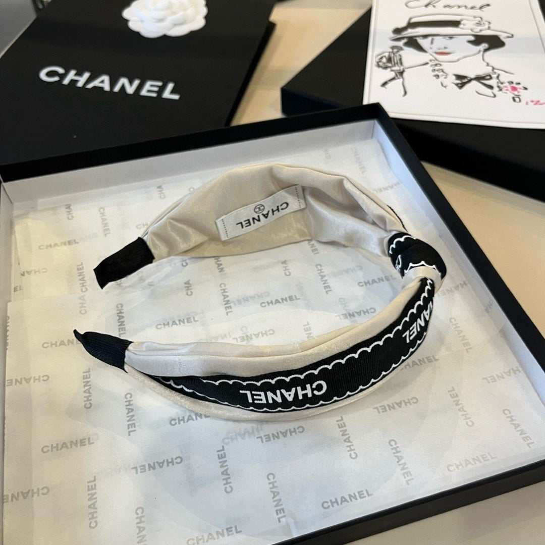 CHANEL Headband
