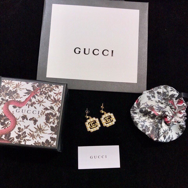 GUCCI Pearl Earrings