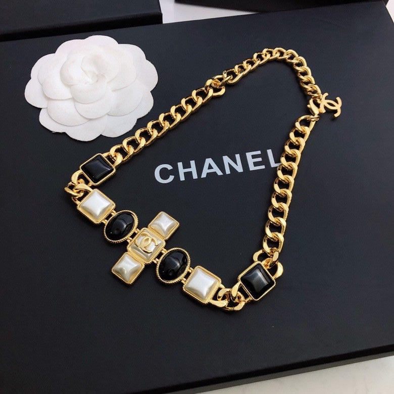 CHANEL Necklace