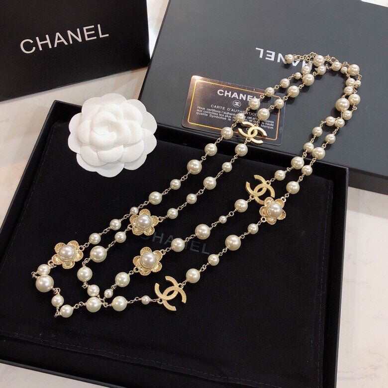 CHANEL Long Necklace