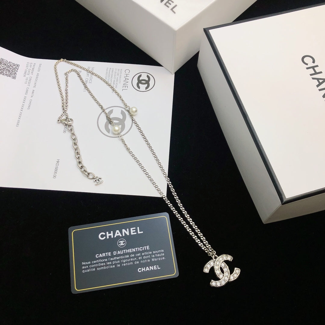 CHANEL Crystal Necklace