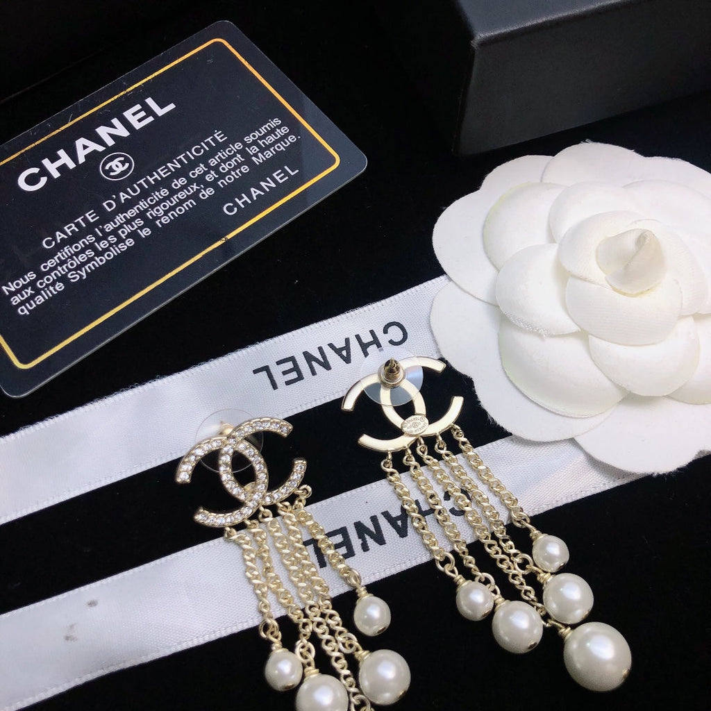 CHANEL Earrings