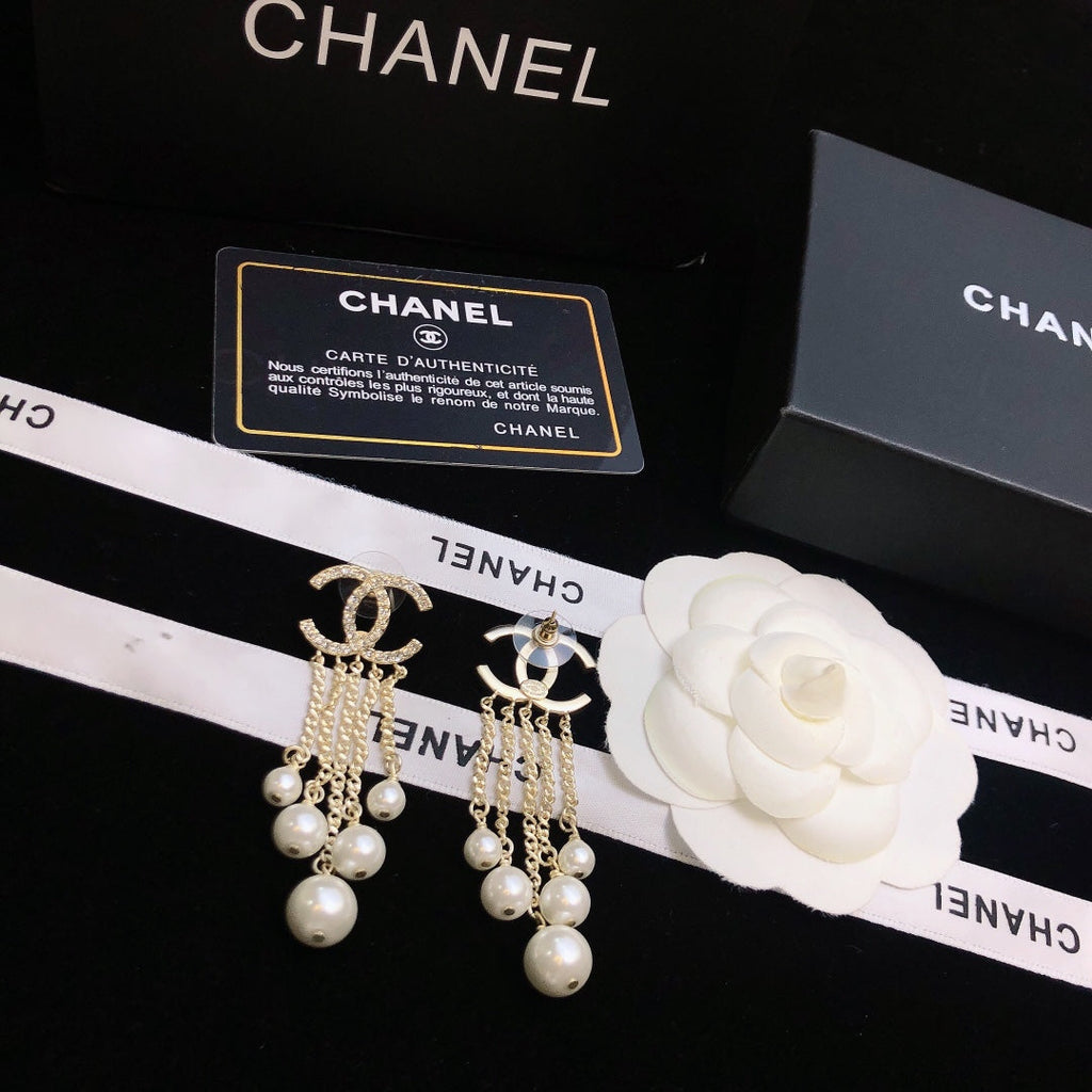 CHANEL Earrings