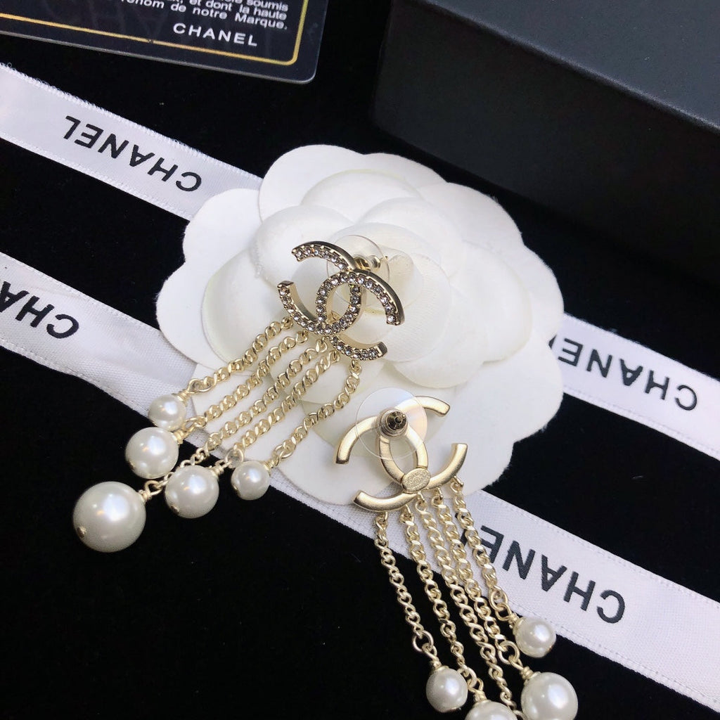 CHANEL Earrings