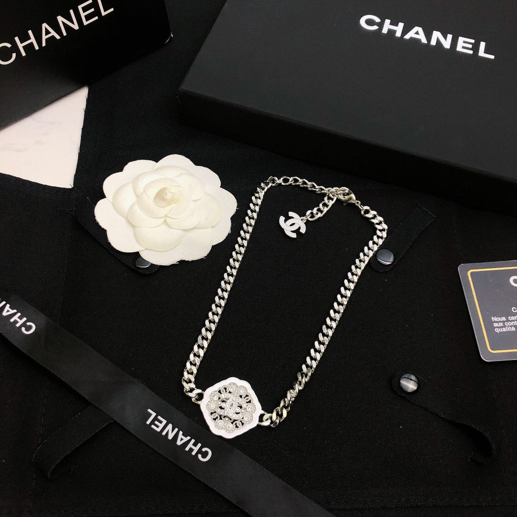 CHANEL Choker Necklace