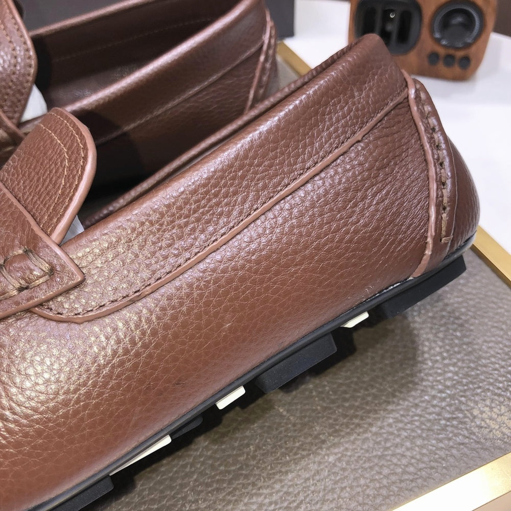 Valentino Leather Sneakers Style 432246