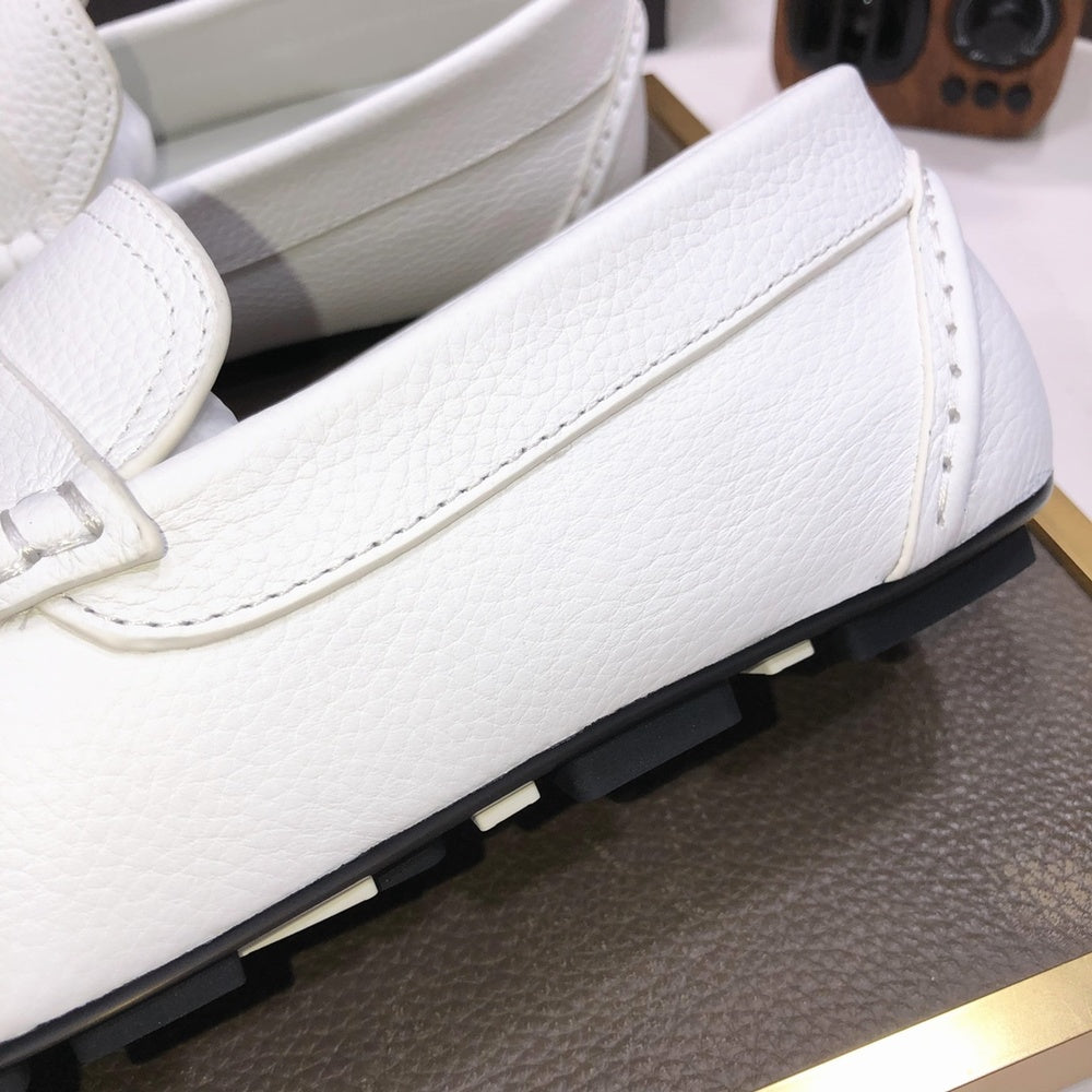 Valentino Leather Sneakers Style 432248