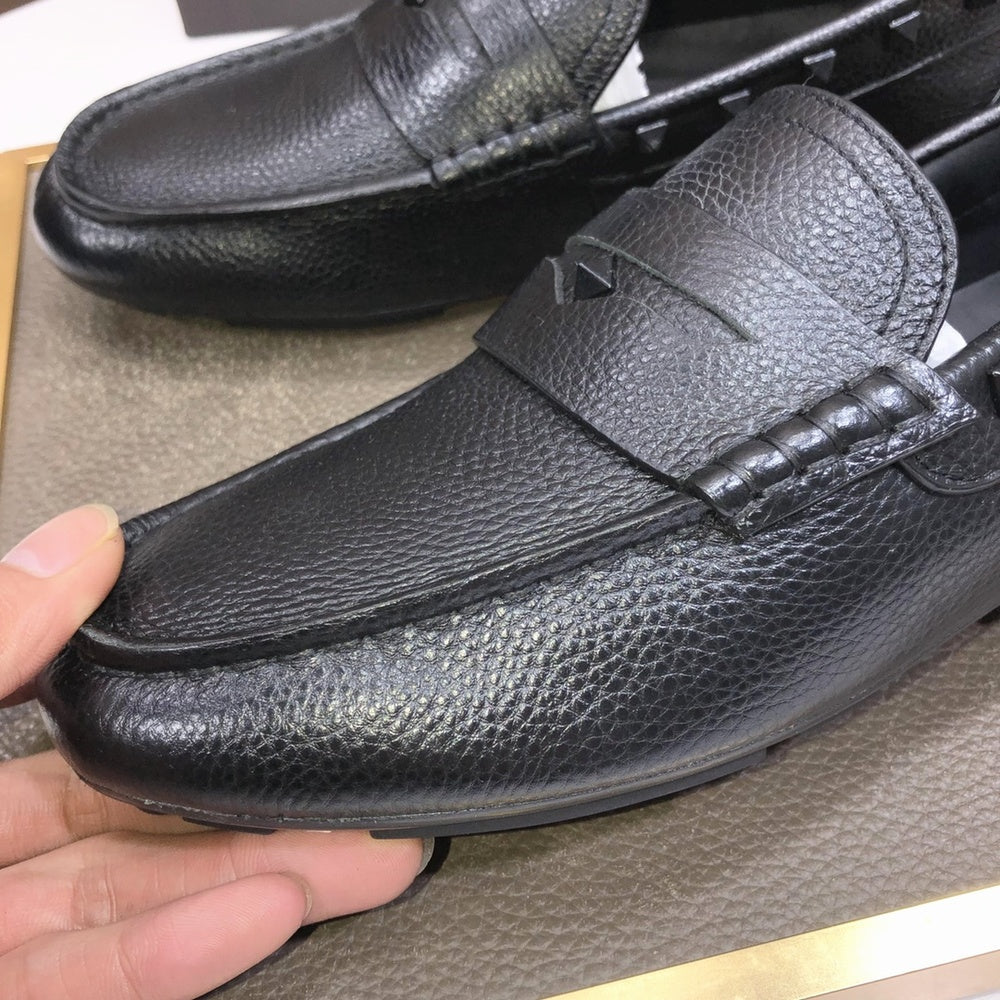 Valentino Leather Sneakers Style 432250