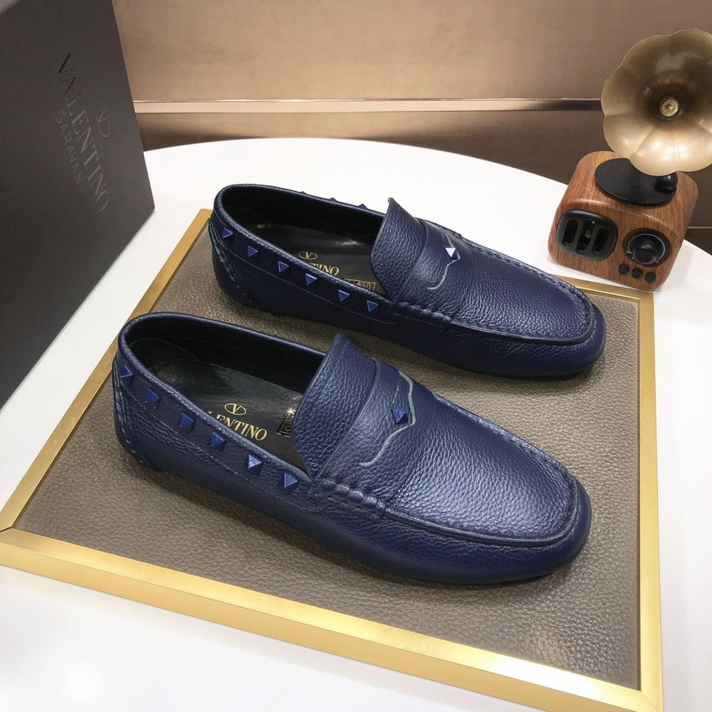 Valentino Leather Sneakers Style 432252