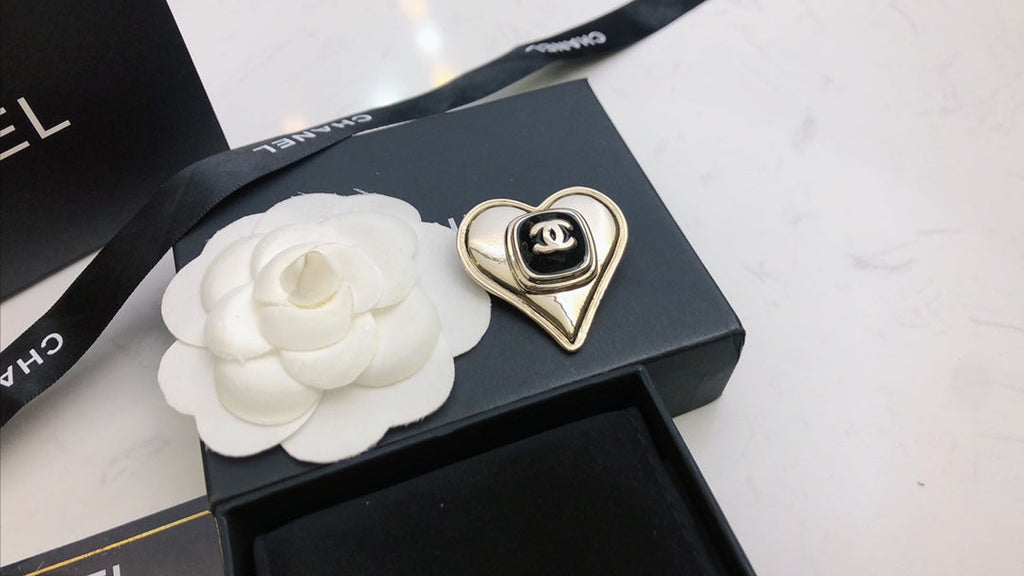 CHANEL Vintage Necklace