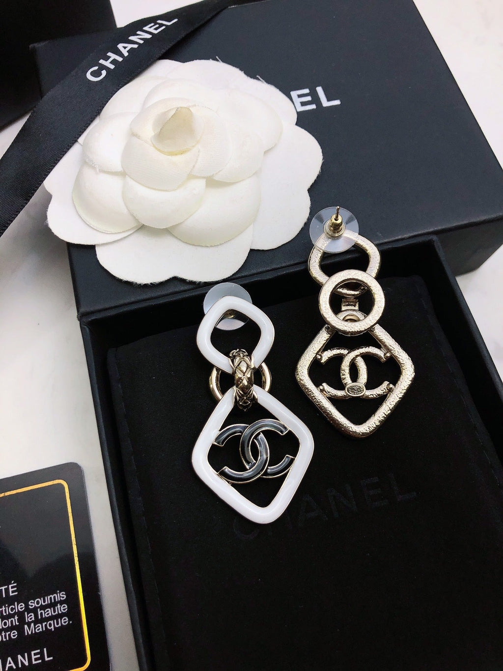 CHANEL Double-C Vintage Earrings
