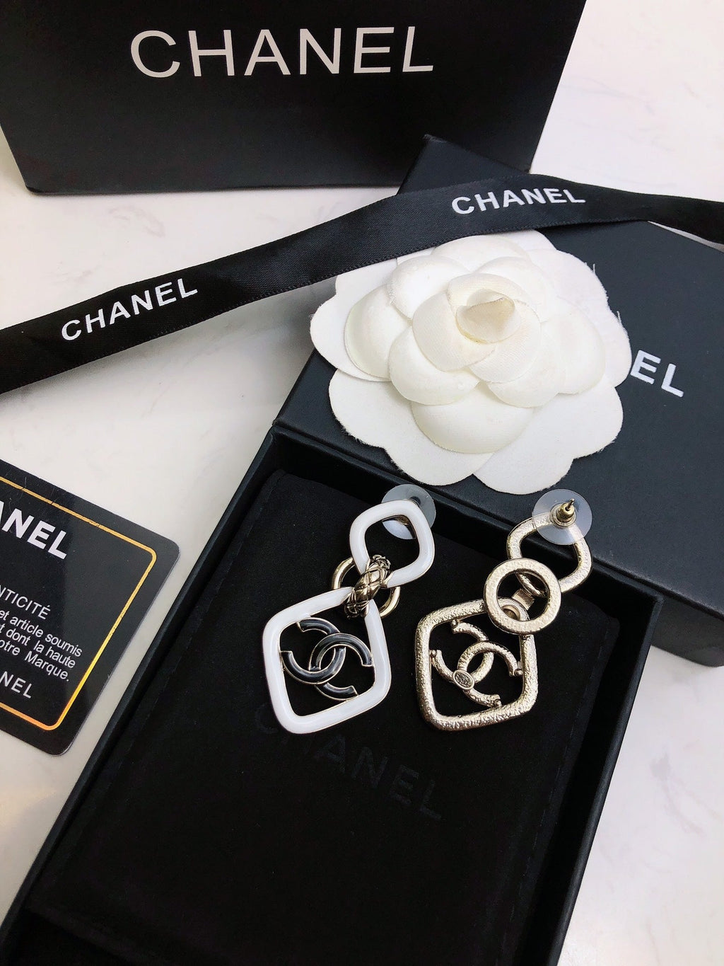 CHANEL Double-C Vintage Earrings