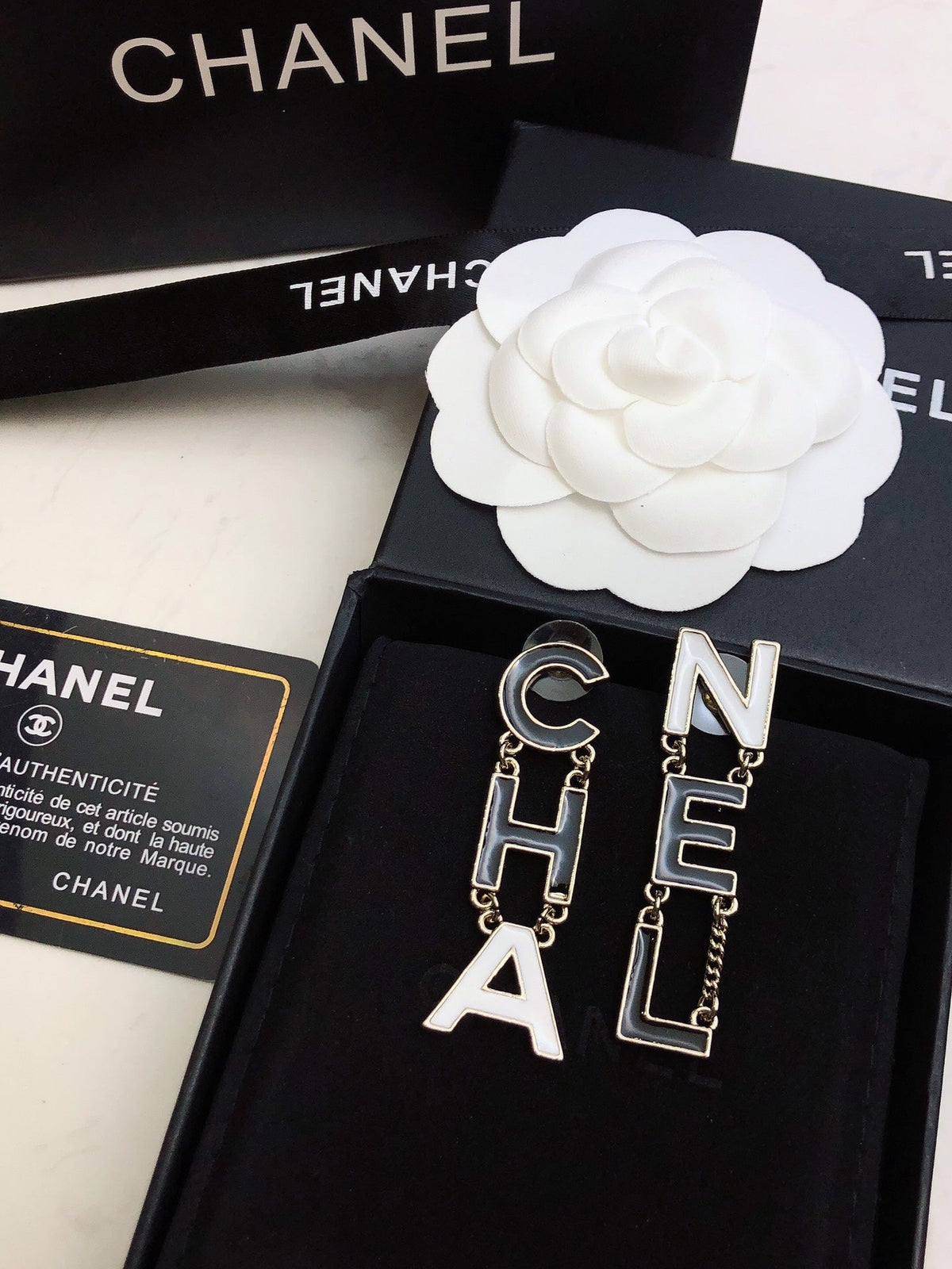 CHANEL P70 Earrings