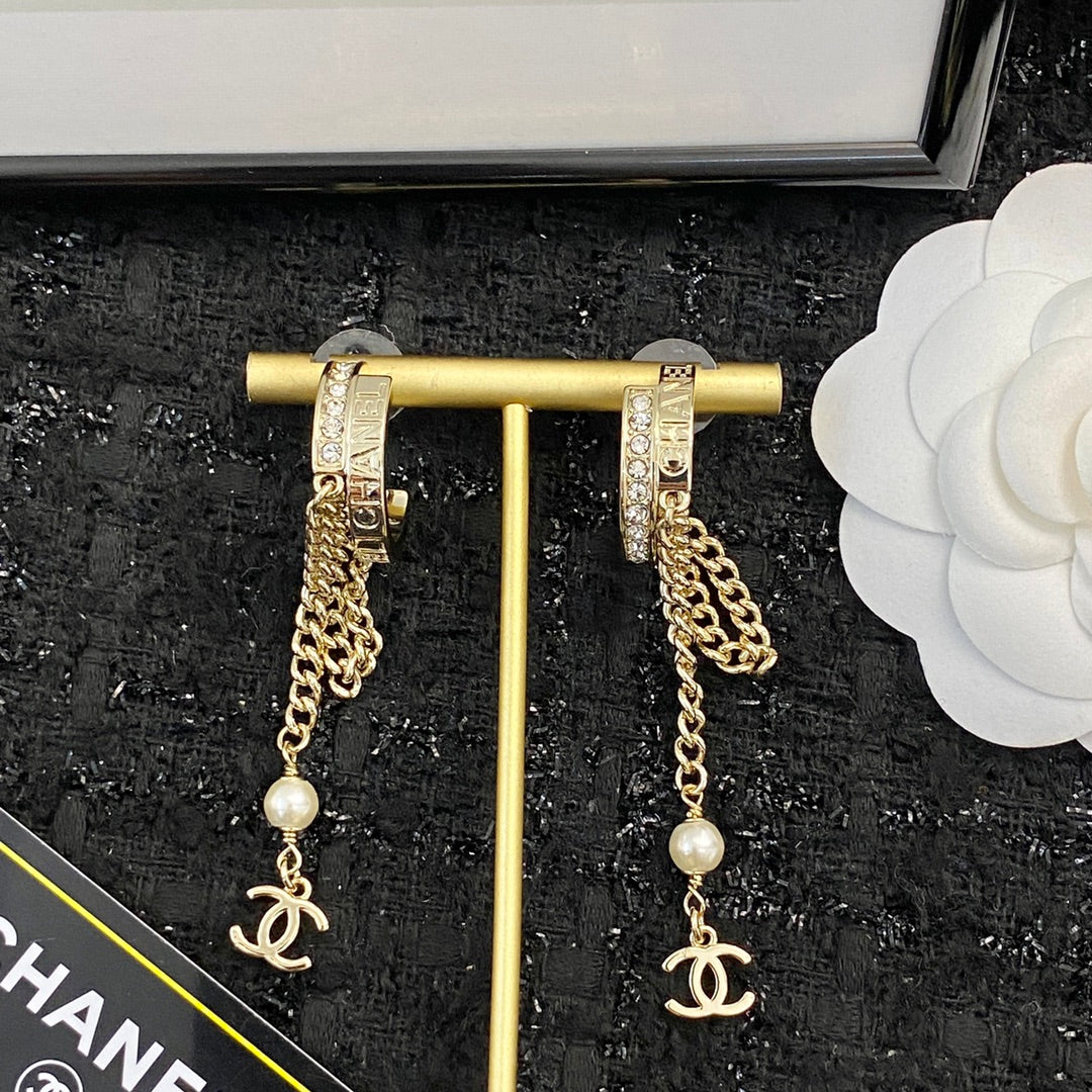 CHANEL Double-C Tassel Pendant Necklace