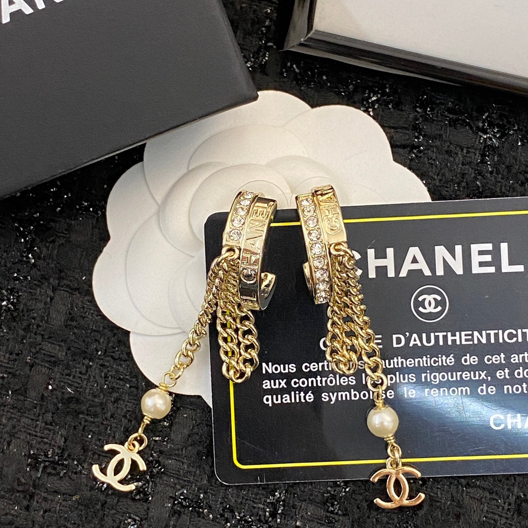 CHANEL Double-C Tassel Pendant Necklace