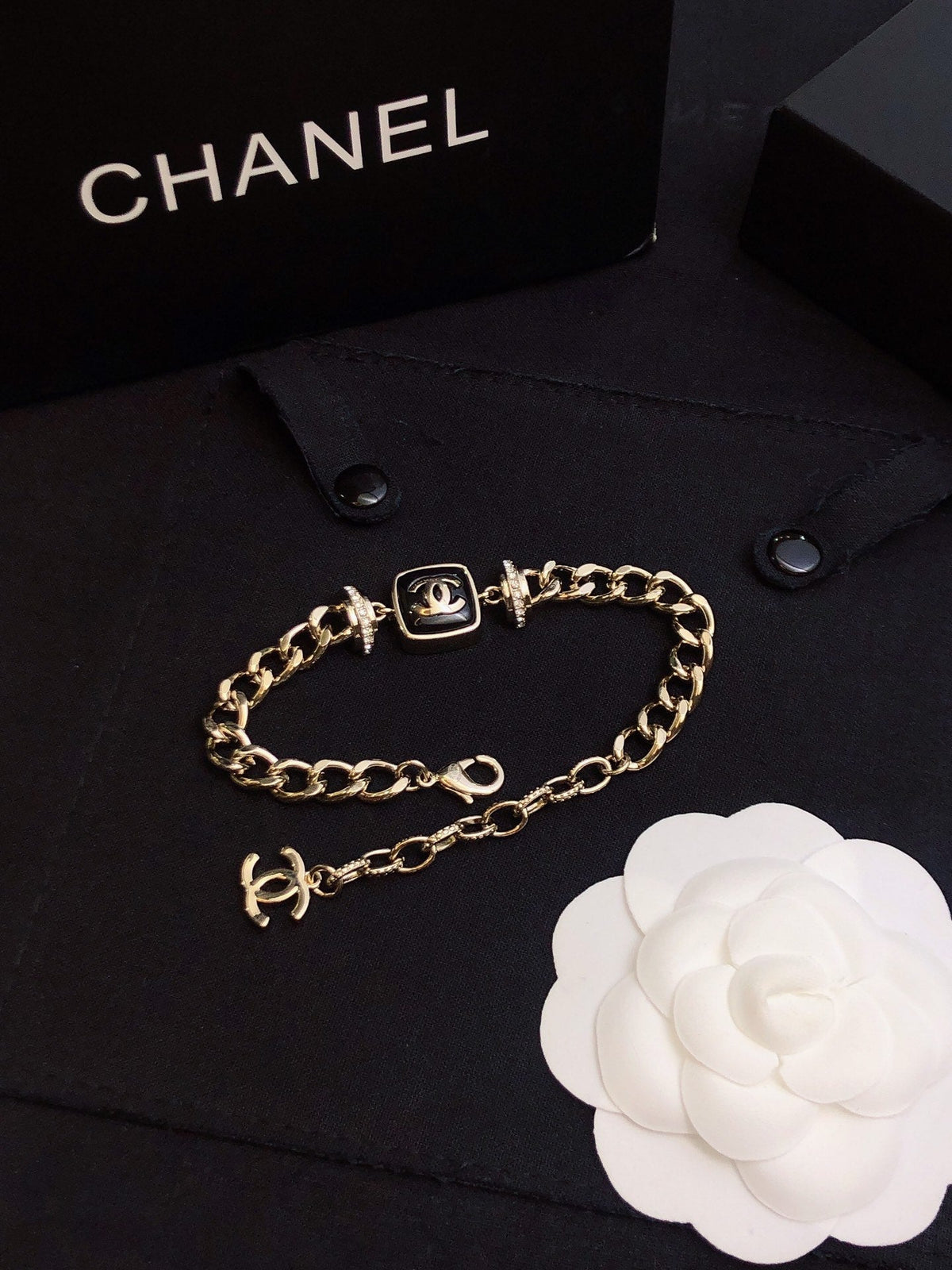 CHANEL Necklace