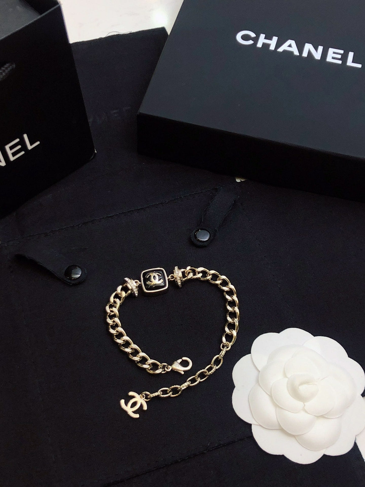 CHANEL Necklace
