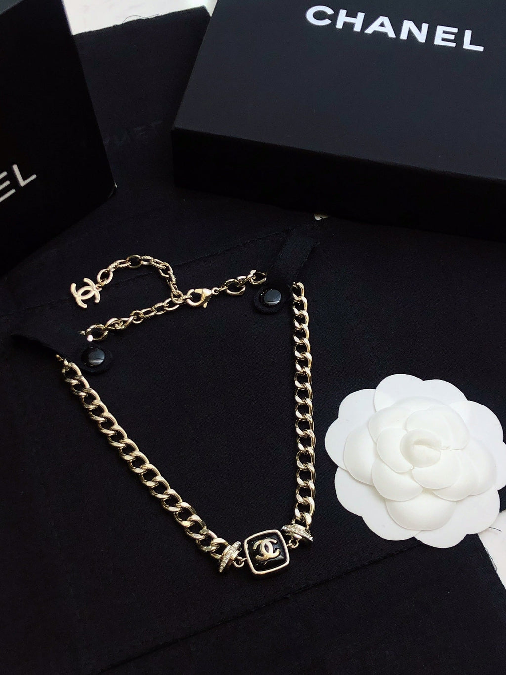 CHANEL Necklace