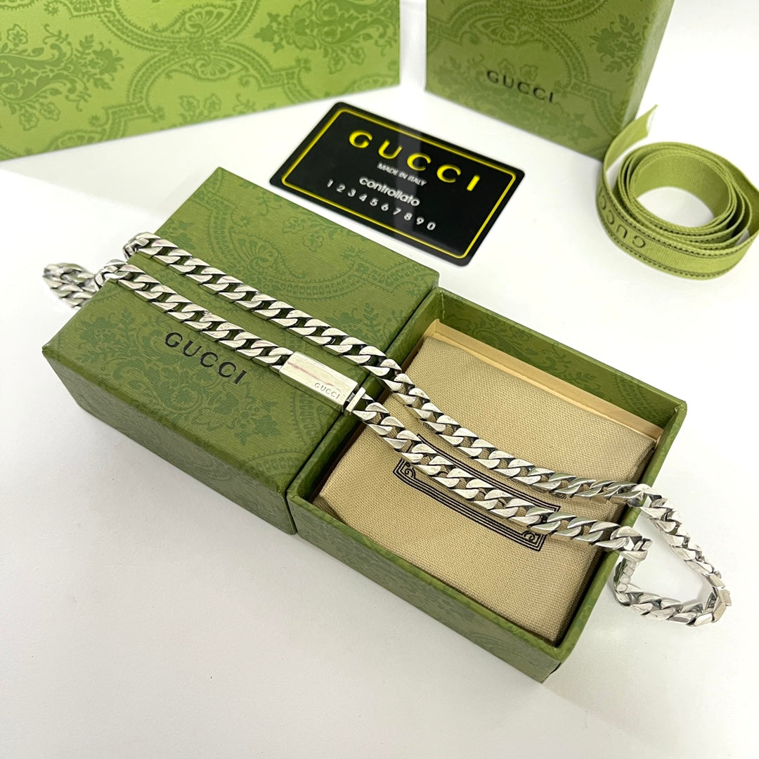 GUCCI Necklace