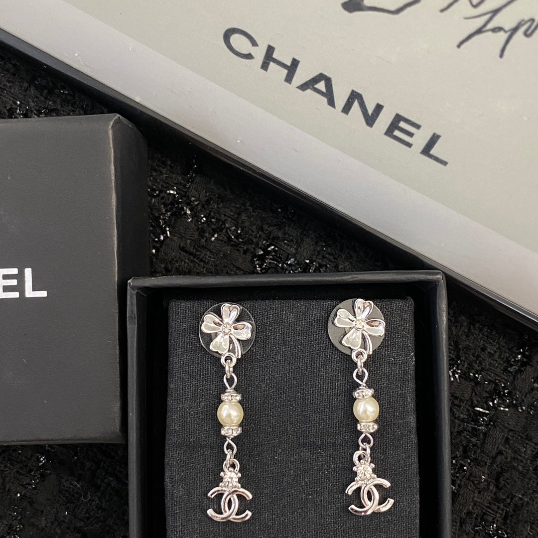CHANEL Pearl Crystal Four-Leaf Clover Earrings