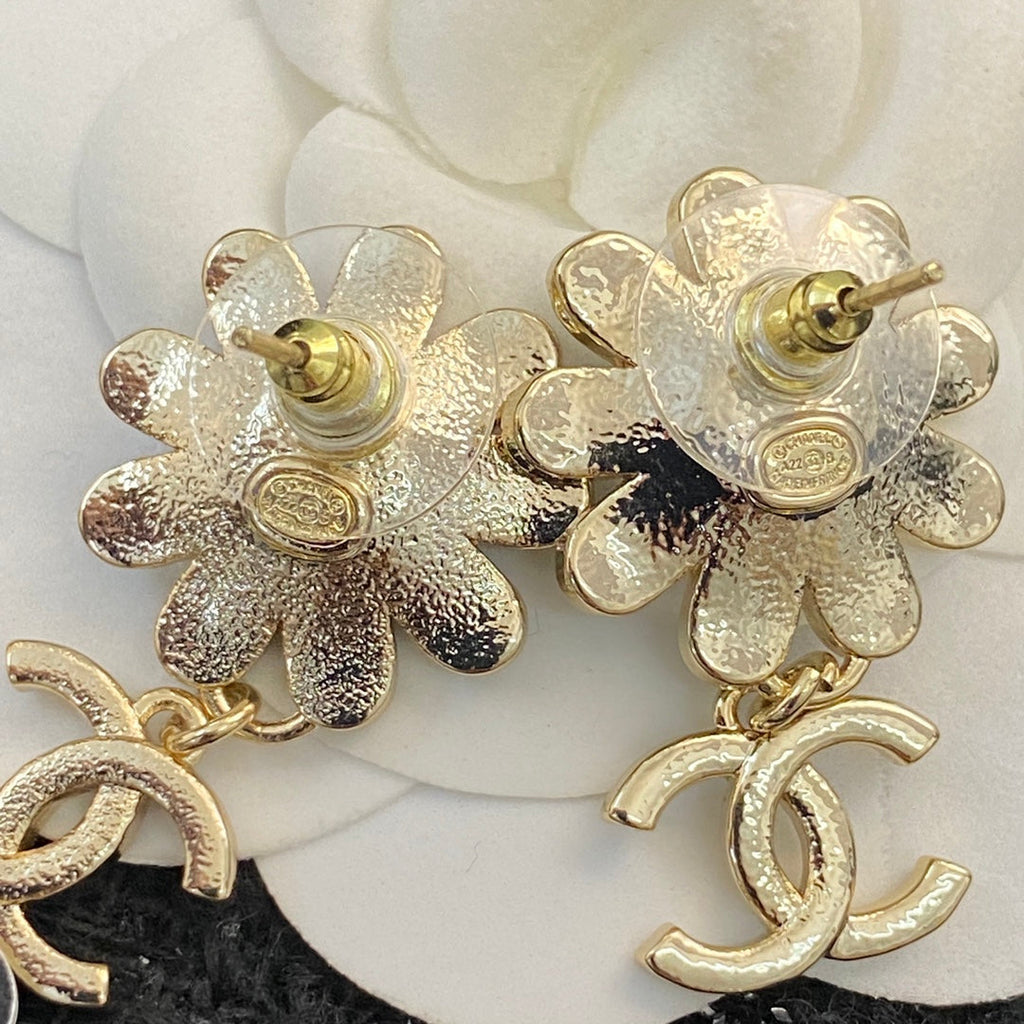 CHANEL Double-C Earrings