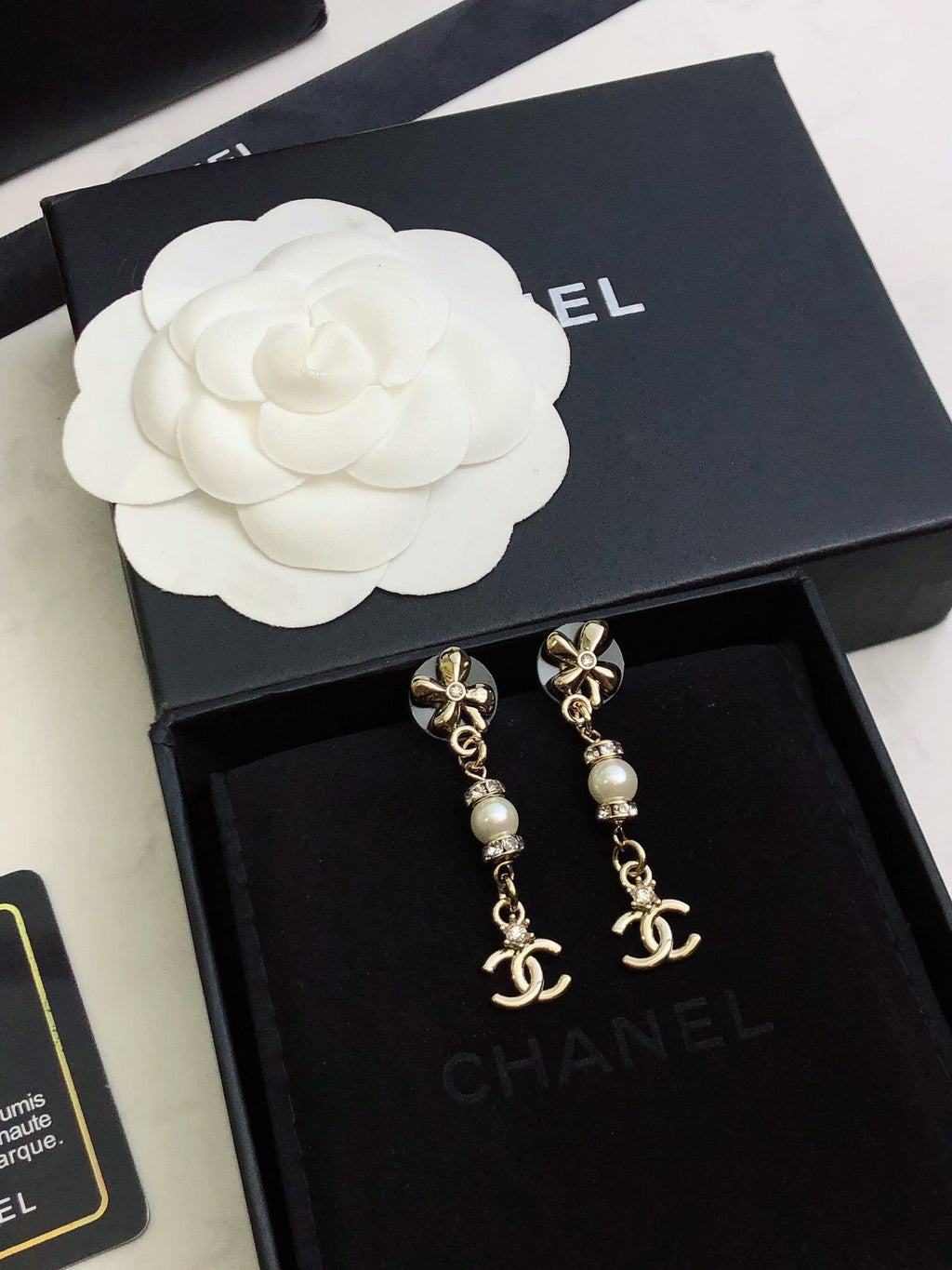 CHANEL Earrings