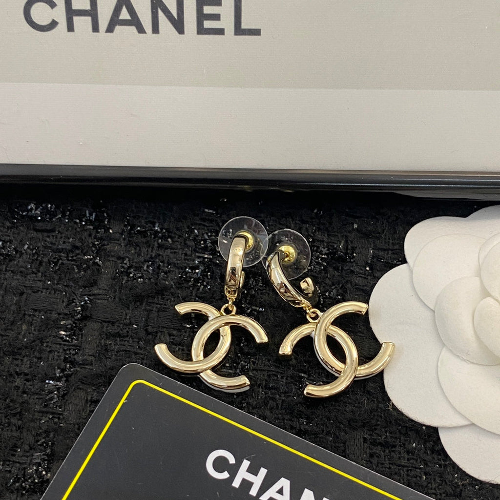 CHANEL Double-C Earrings