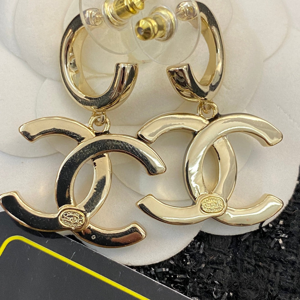 CHANEL Double-C Earrings