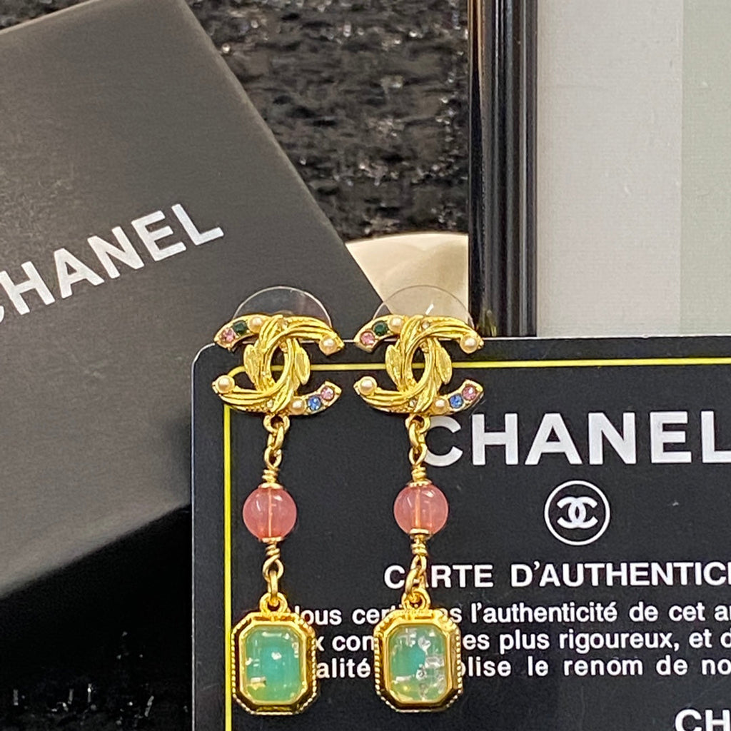 CHANEL Double-C Vintage Pendant Necklace