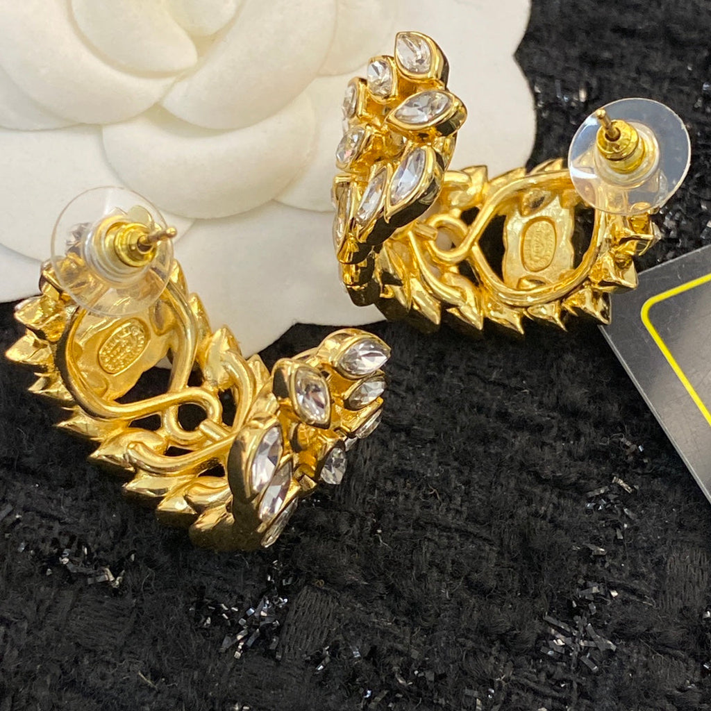 CHANEL Double-C Earrings