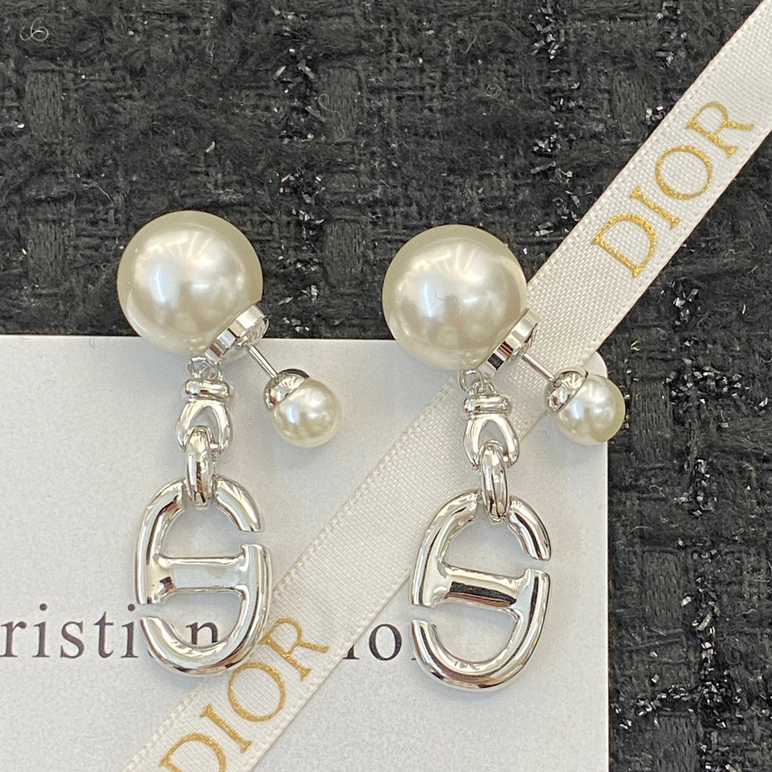 DIOR P65 Pearl Earrings