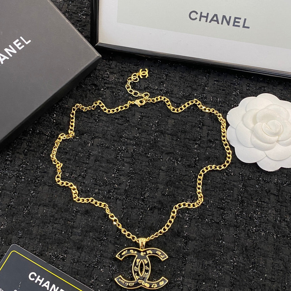 CHANEL Double-C Vintage Necklace