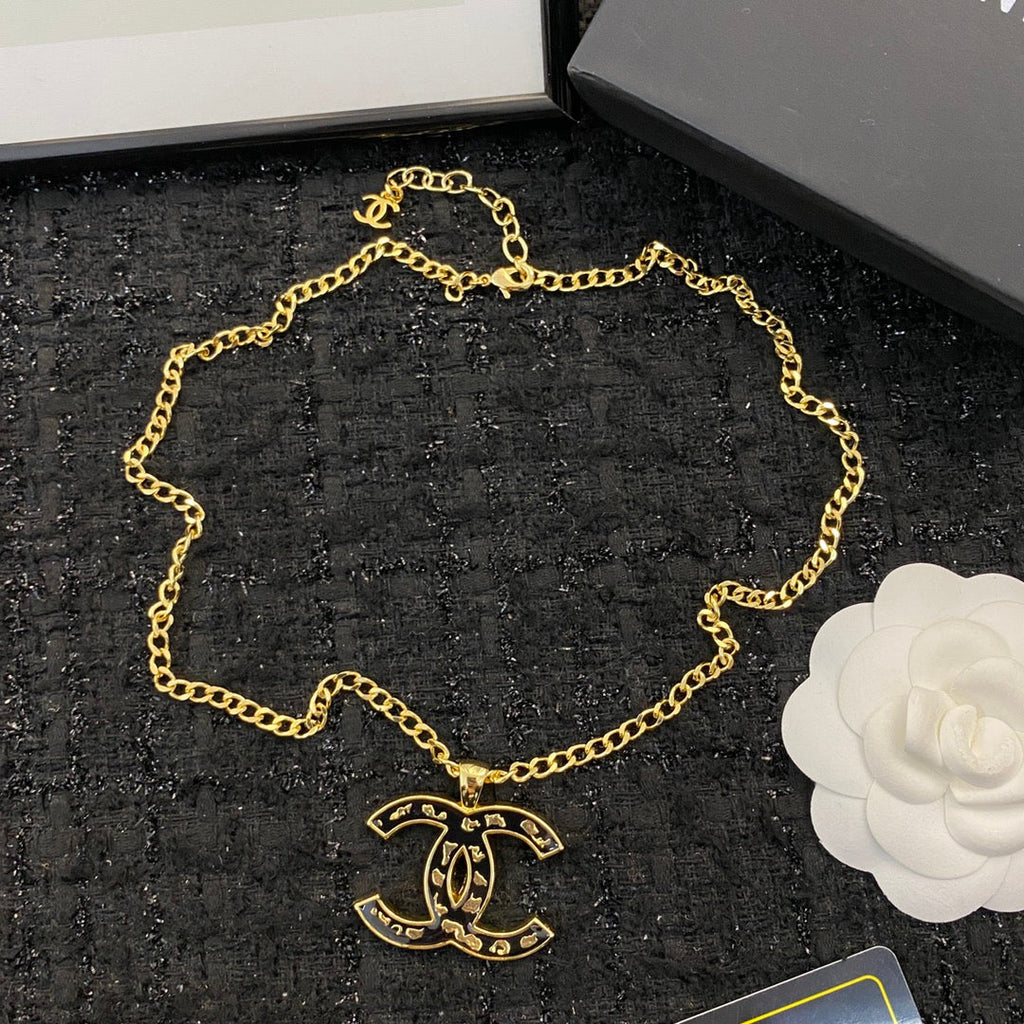 CHANEL Double-C Vintage Necklace