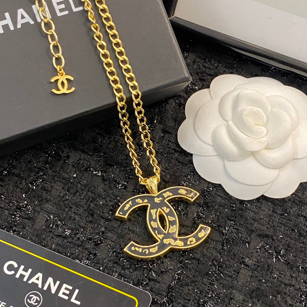 CHANEL Double-C Vintage Necklace