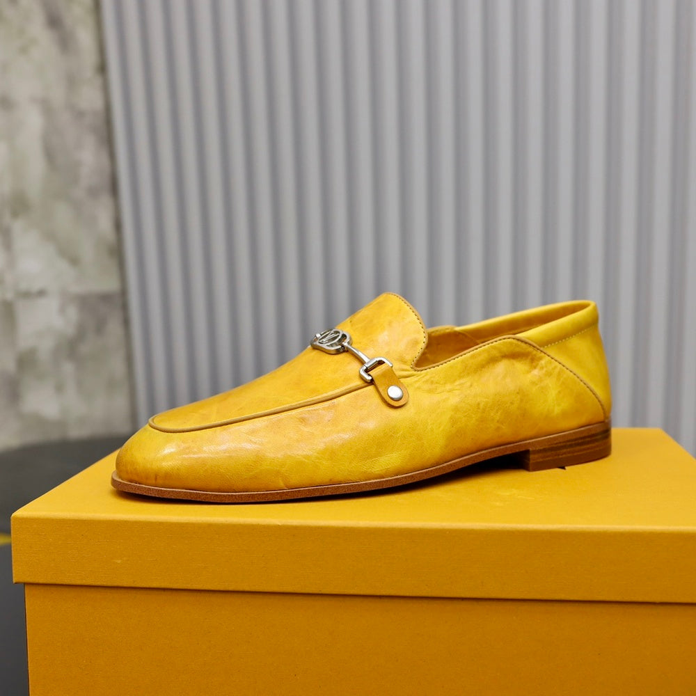 Louis Vuitton Men's Sneakers - Style 426001