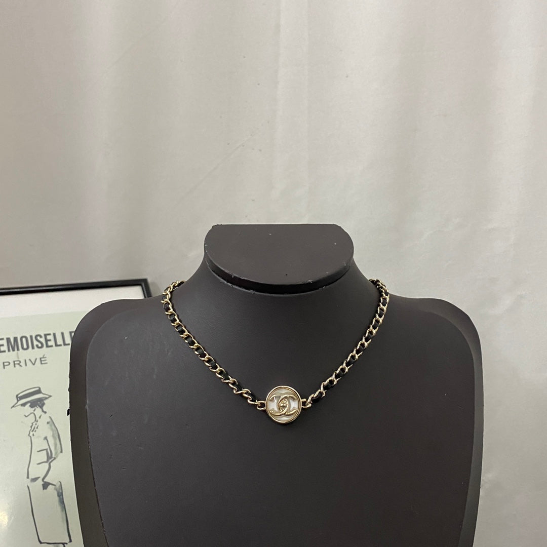 CHANEL Vintage Choker Necklace