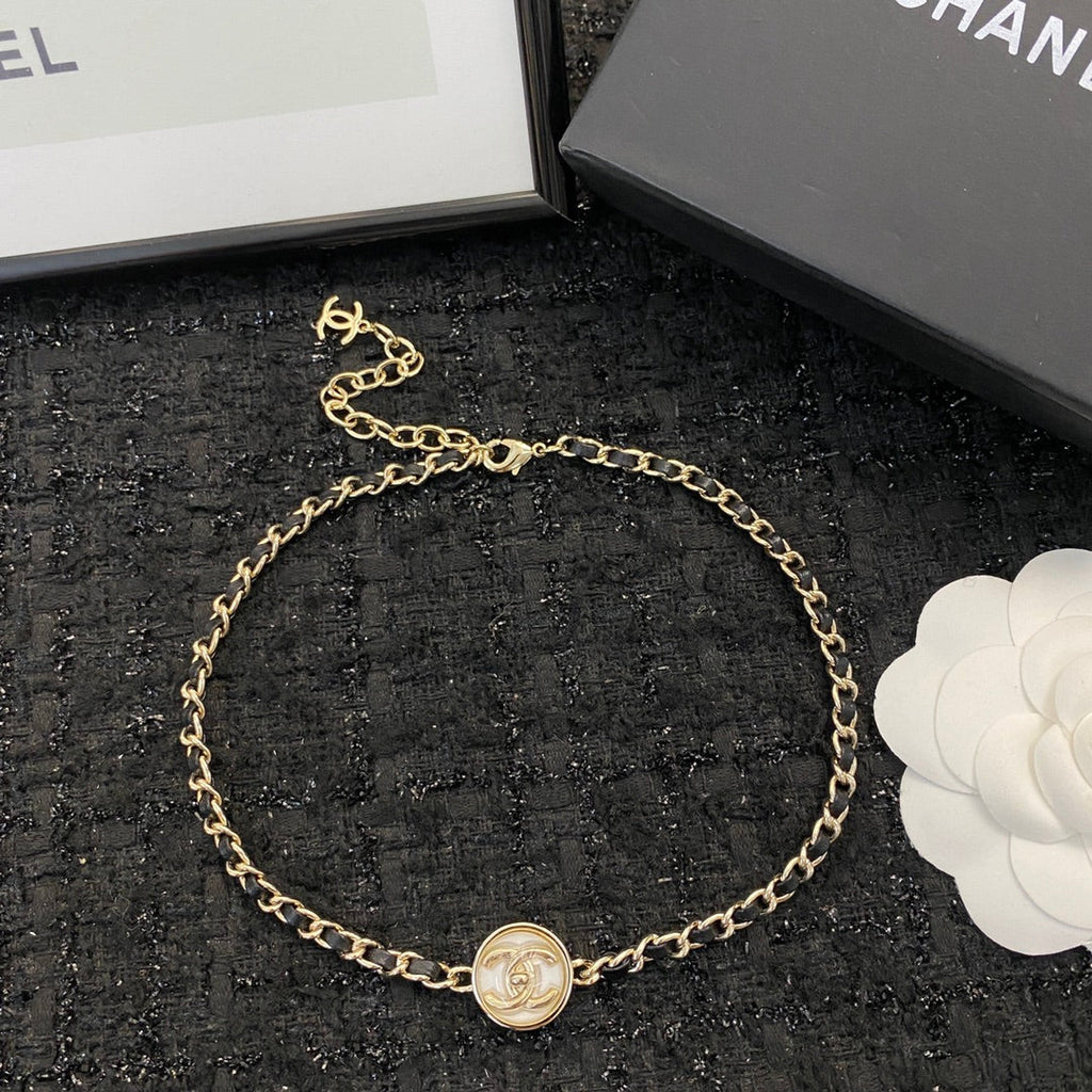 CHANEL Vintage Choker Necklace