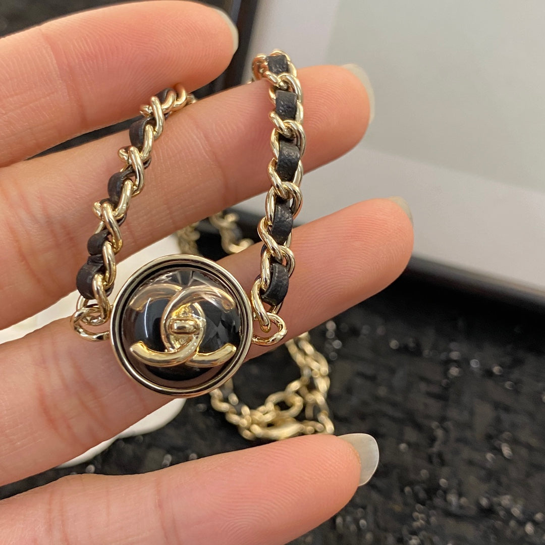 CHANEL Vintage Choker Necklace