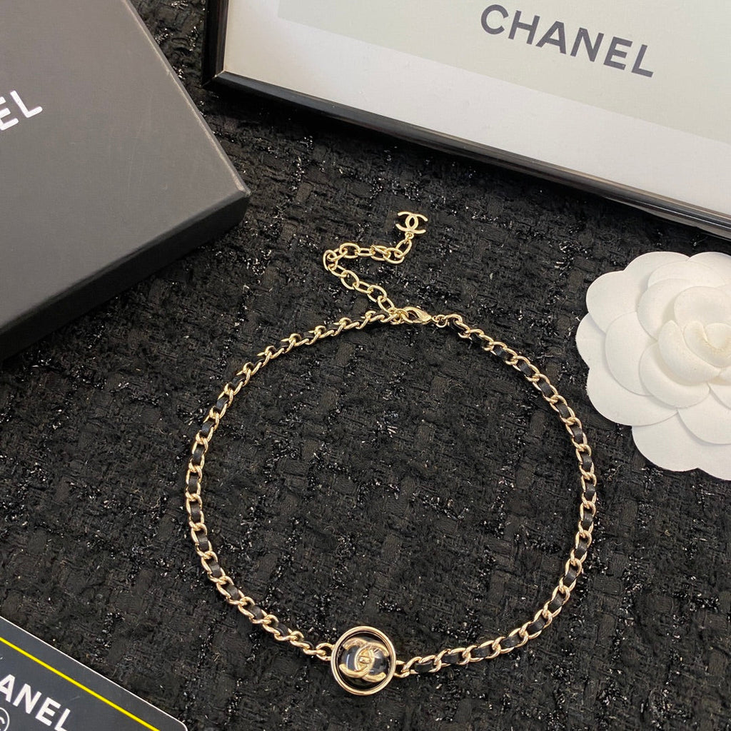 CHANEL Vintage Choker Necklace