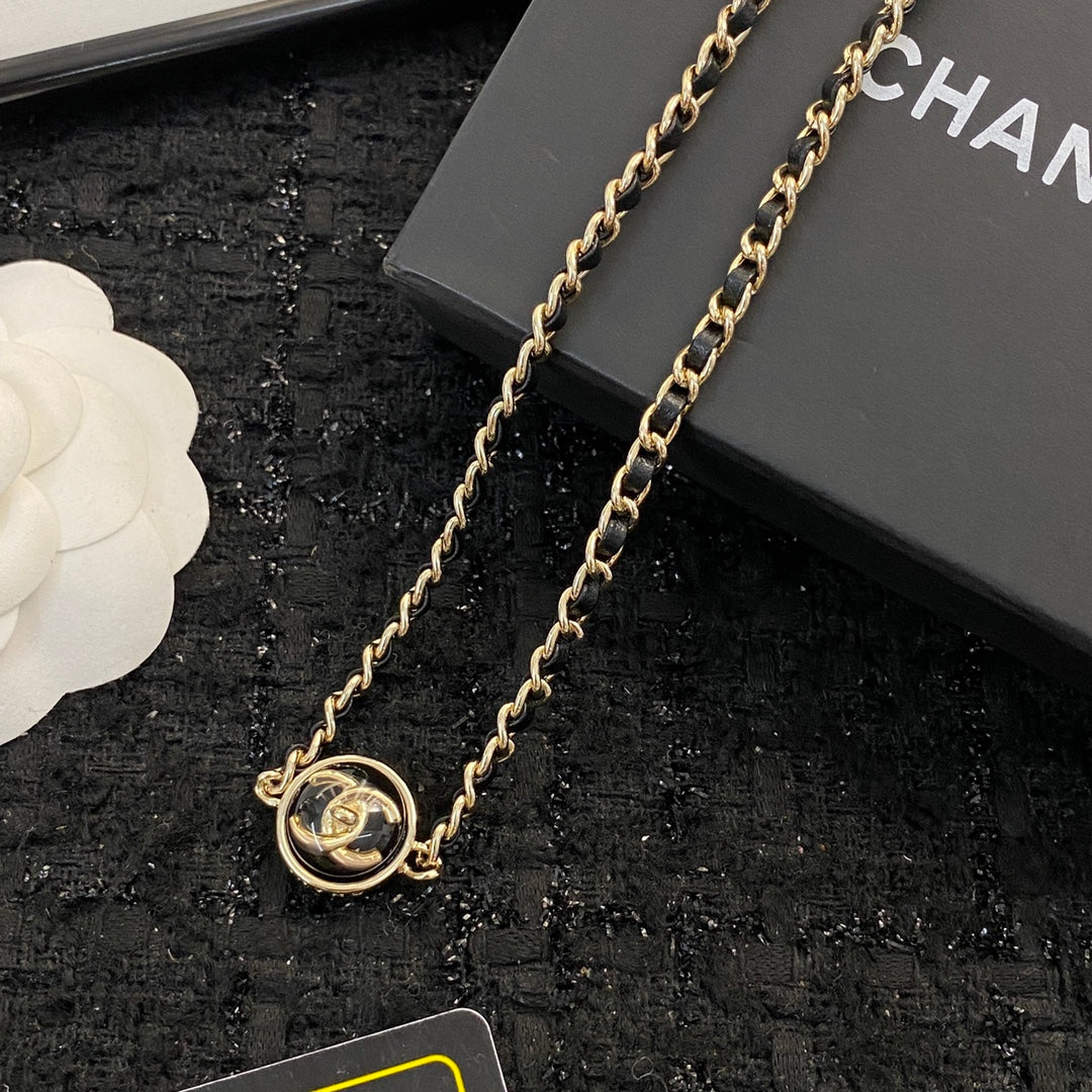 CHANEL Vintage Choker Necklace