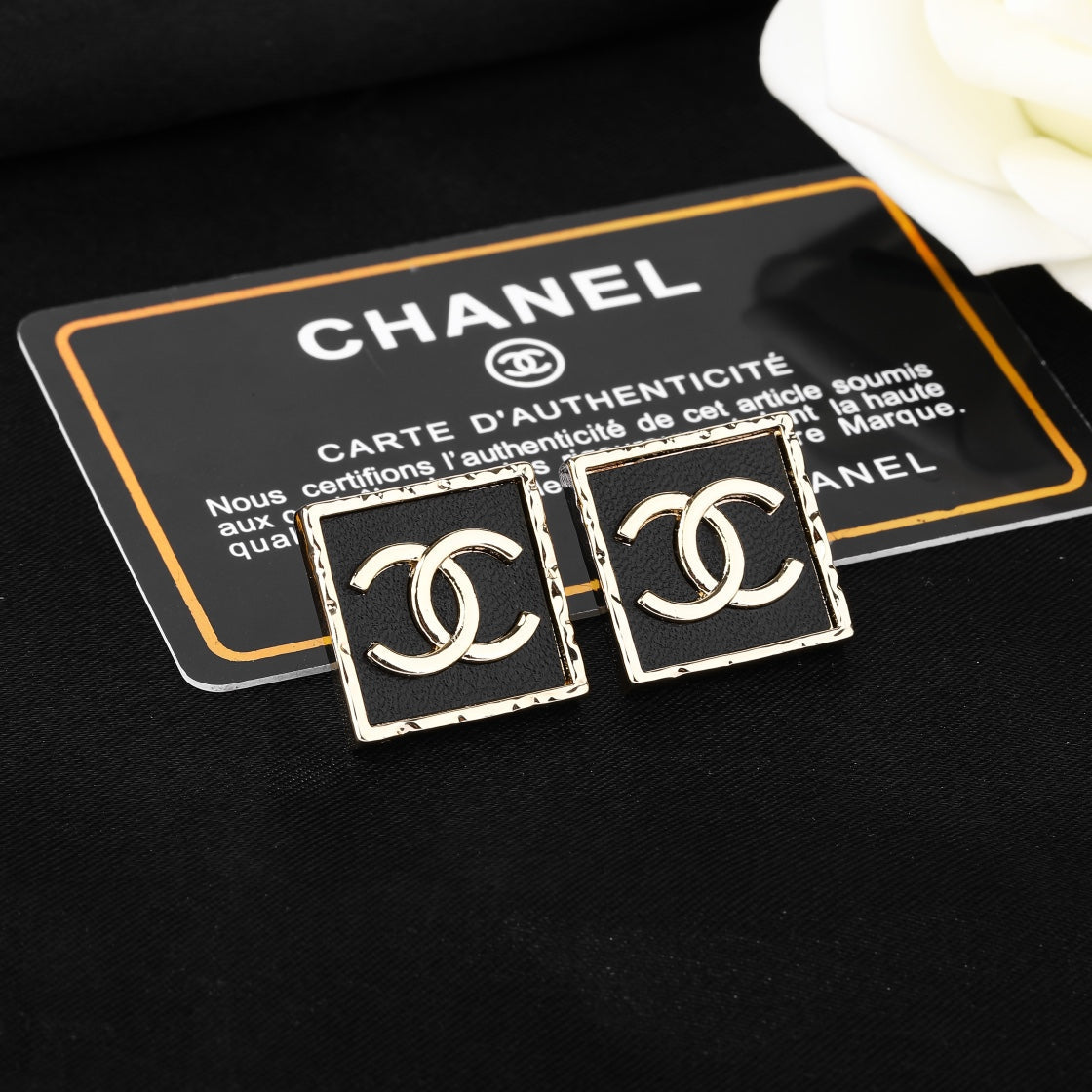 CHANEL Earrings