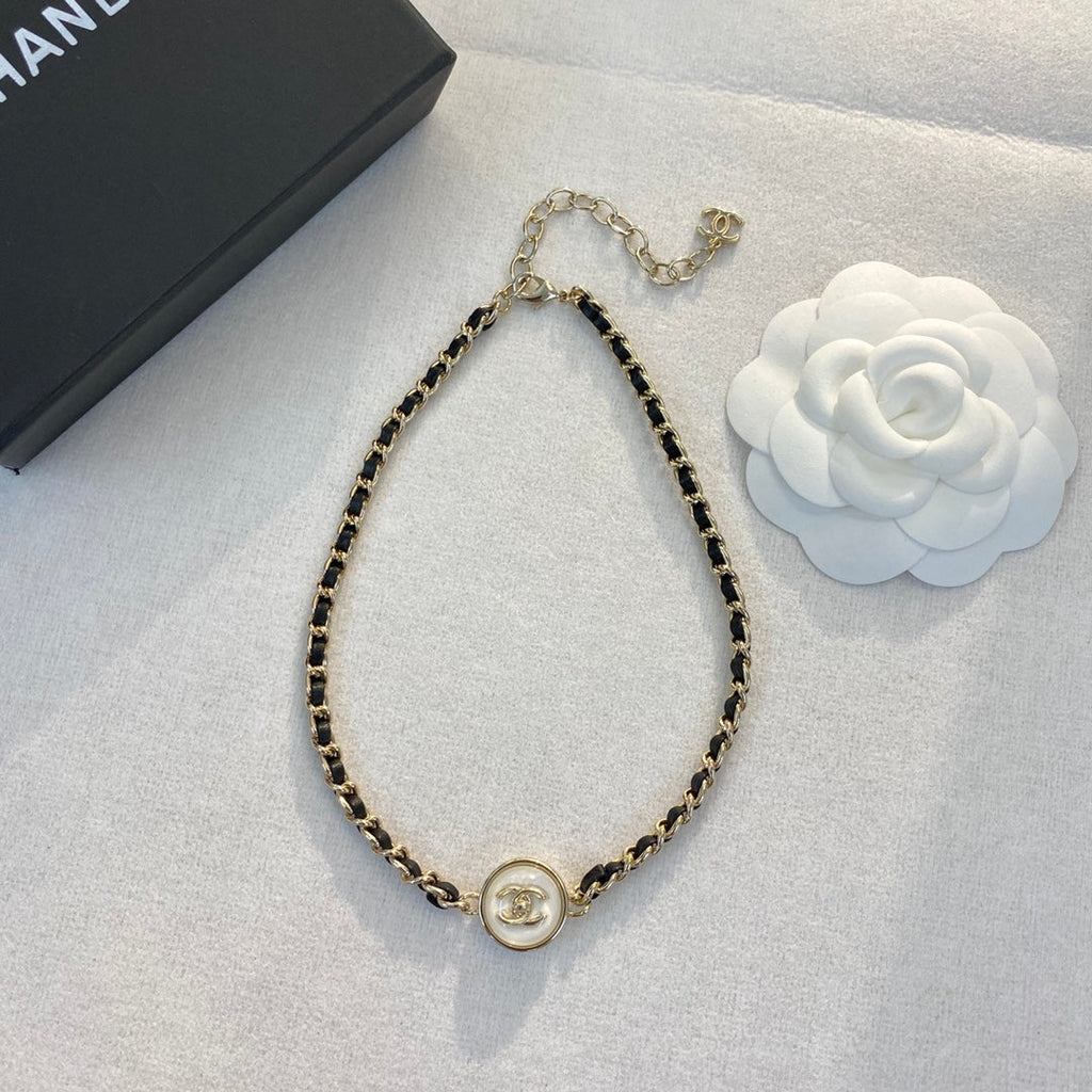 CHANEL Vintage Choker Necklace