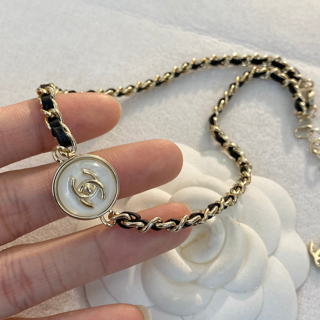CHANEL Vintage Choker Necklace