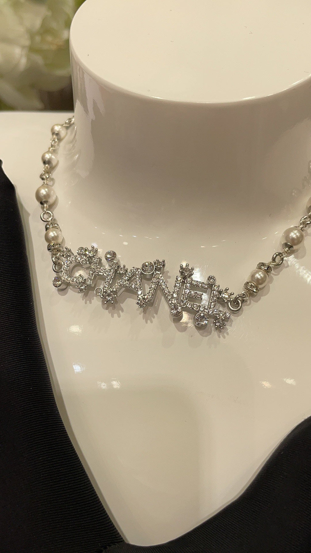 CHANEL Pearl Crystal Necklace