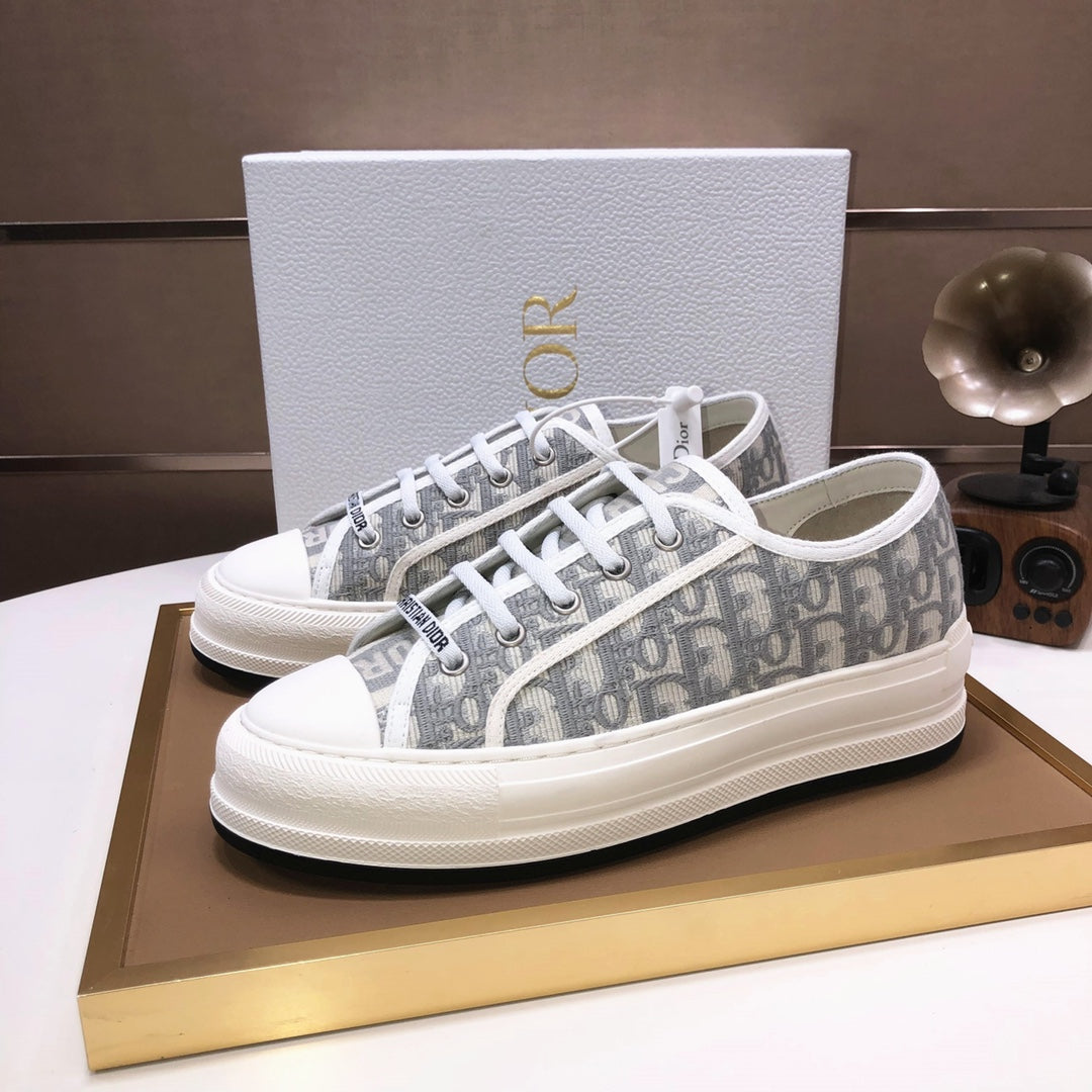 Dior Sneakers #420
